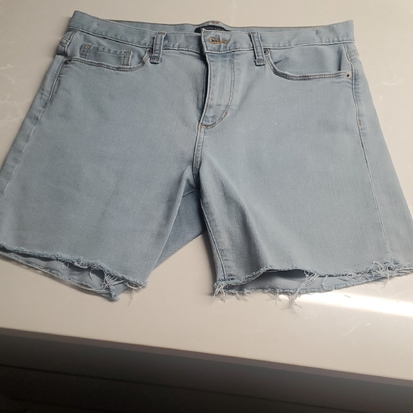 Banana Republic Blue Jean Shorts Distressed Cut-Offs - Picture 5 of 5